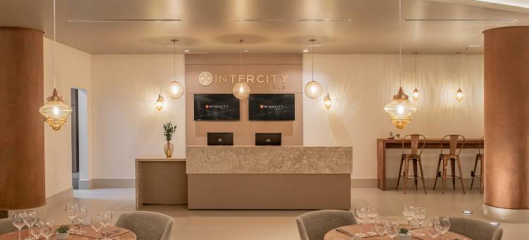 国际城市库里提巴巴特尔酒店(Intercity Curitiba Batel)图片