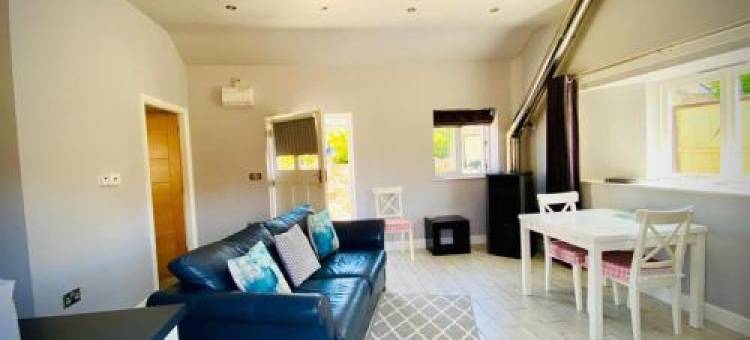 翠鸟度假屋(Kingfisher Lodge)图片