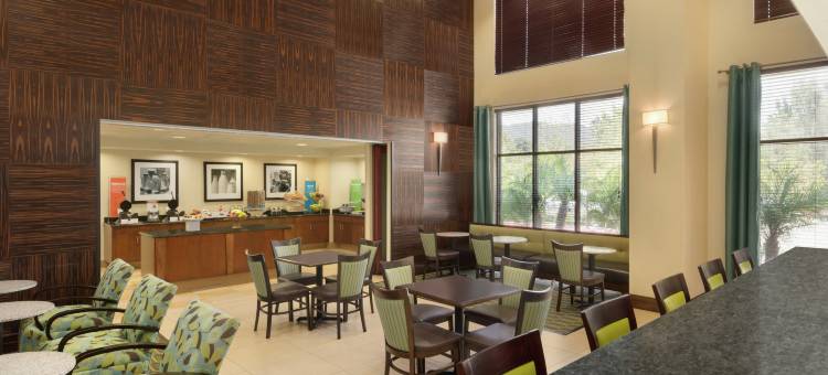 希尔顿欢朋套房酒店-千橡(Hampton Inn & Suites Thousand Oaks)图片