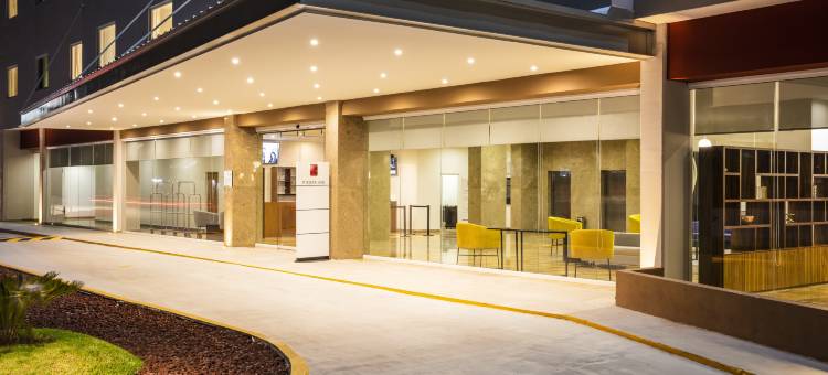 瓜达拉哈拉佩里菲里科波尼特嘉年华酒店(Fiesta Inn Guadalajara Periferico Poniente)图片