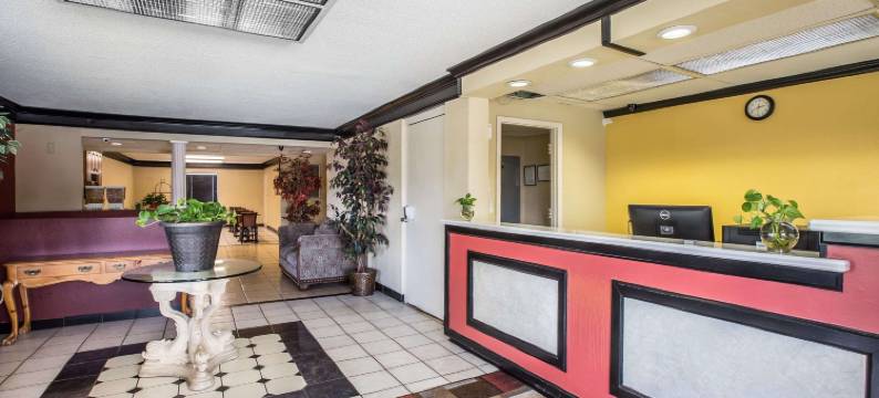 博览中心罗德威酒店(Rodeway Inn Expo Center)图片