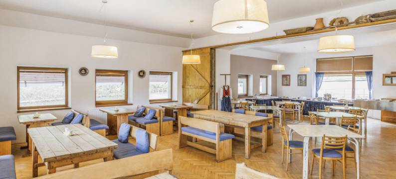 卢萨瓦酒店(Hotel Rusava)图片