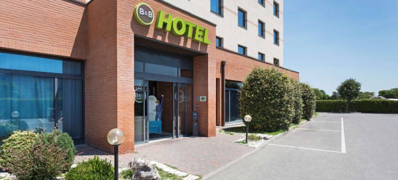 费拉拉酒店(B&B HOTEL Ferrara)图片