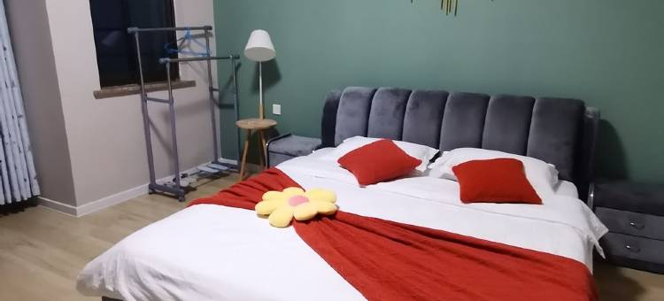 云花雨海景公寓 (九龙湾沙滩浴场店)图片