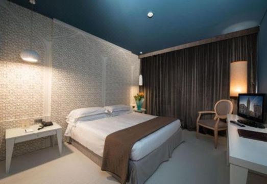 Grand Hotel de La Ville Hotel Overview