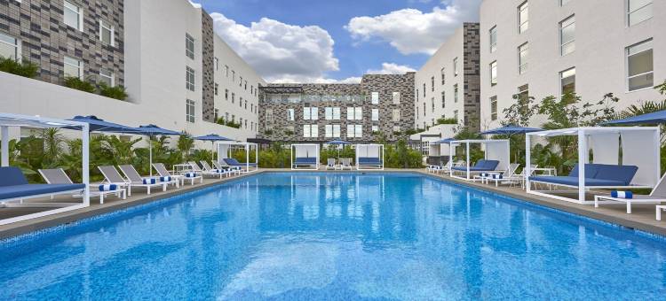 坎昆机场里维埃万豪城市快捷套房酒店(City Express Suites by Marriott Cancún Aeropuerto Riviera)图片