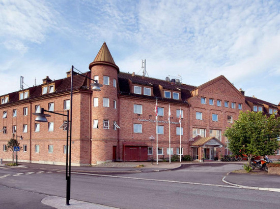 家园酒店 康帕尼特