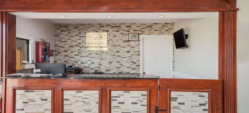 查尔斯湖大学区伊克诺旅馆(Econo Lodge Lake Charles University Area)图片