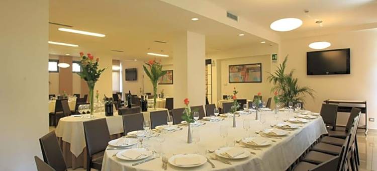 科斯蒂埃拉酒店(La Costiera Hotel)图片