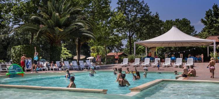 胡 I 皮尼村营地(hu I Pini Village)图片