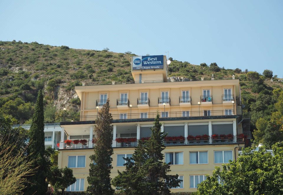 Best Western Hotel Acqua Novella Hotel Overview