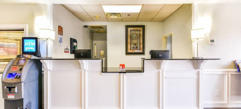 OYO俄克拉何马城机场联排别墅(OYO Townhouse Oklahoma City Airport)图片