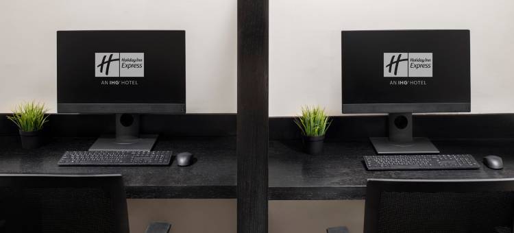 沙发公园智选假日酒店(Holiday Inn Express Dubai Safa Park)图片