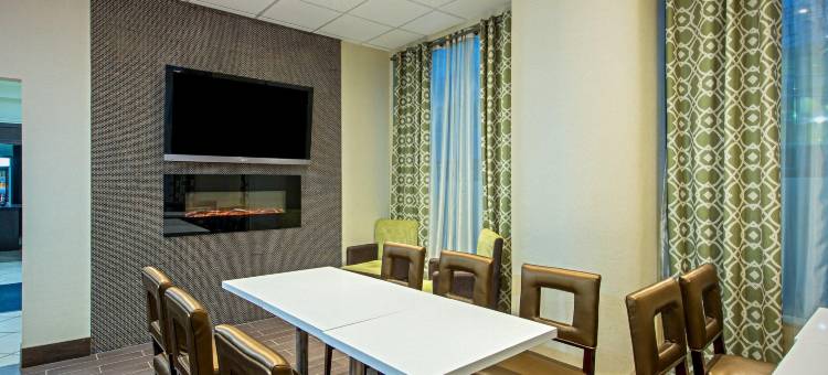 丽晶市中心品质酒店及套房(Quality Inn & Suites Regina Downtown)图片