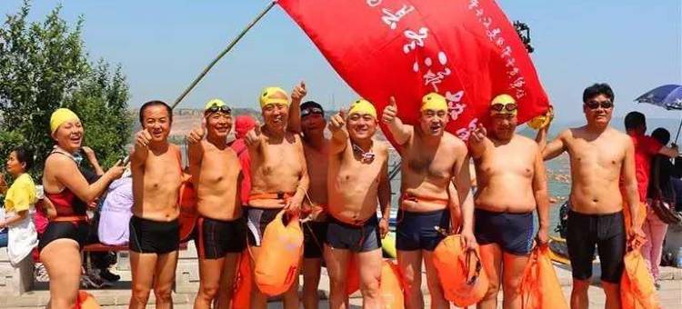 金叶子主题酒店(三门峡职业技术学院店)图片