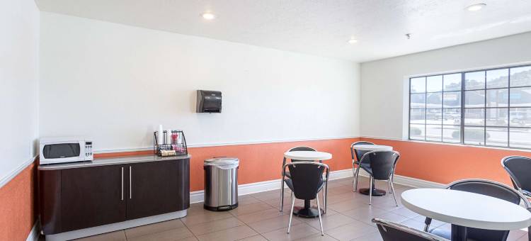 西威莱斯大峡谷6号汽车旅馆(Motel 6 Williams, AZ - West - Grand Canyon)图片