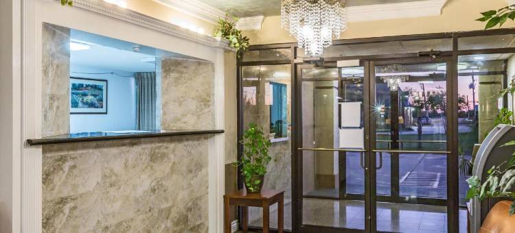 新奥尔良I-10东丽怡酒店(Country Inn & Suites by Radisson, New Orleans I-10 East, La)图片