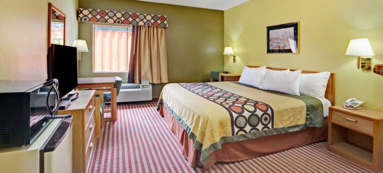 帕萨迪纳温德姆速8酒店(Super 8 by Wyndham Pasadena)图片