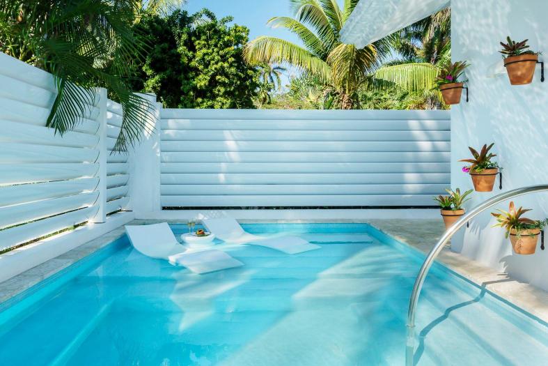 Couples Tower Isle Over view