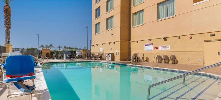 菲尼克斯钱德勒时尚中心德鲁里套房酒店(Drury Inn & Suites Phoenix Chandler Fashion Center)图片