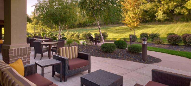 堪萨斯城肖尼万怡酒店(Courtyard Kansas City Shawnee)图片