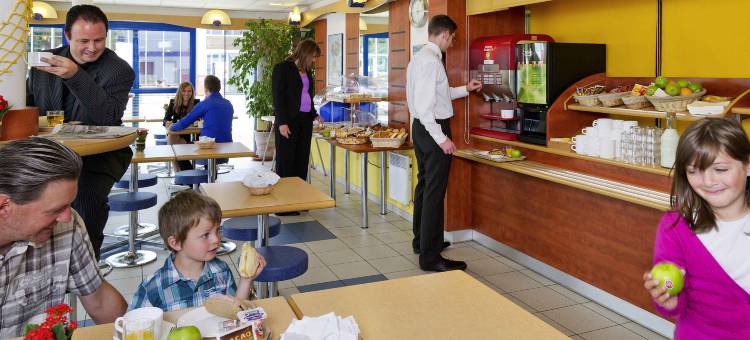 亚琛雷伦边境宜必思快捷酒店(Ibis Budget Aachen Raeren Grenze)图片