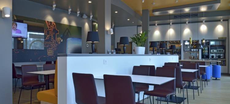 杜伊斯堡南站B&B酒店(B&B HOTEL Duisburg Hbf-Süd)图片
