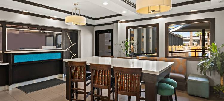 奥斯汀市中心的苏格兰酒店(Scottish Inns Austin Downtown)图片