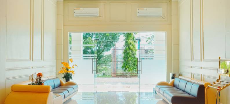 Mitra Hotel Muaro Bungo Mitra RedDoorz图片