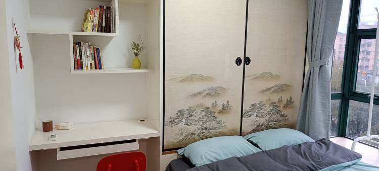 书香门第1民宿(杨南路分店)图片