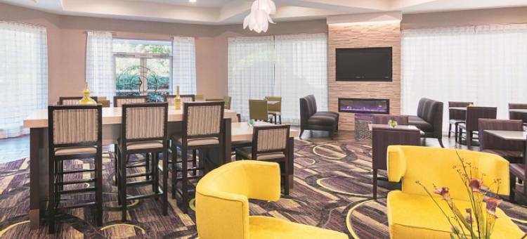 亚特兰大科尼尔斯拉昆塔温德姆套房酒店(La Quinta Inn & Suites by Wyndham Atlanta Conyers)图片