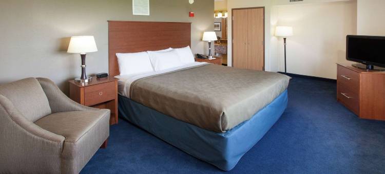 韦伯斯特城美吟温德姆酒店(AmericInn by Wyndham Webster City)图片