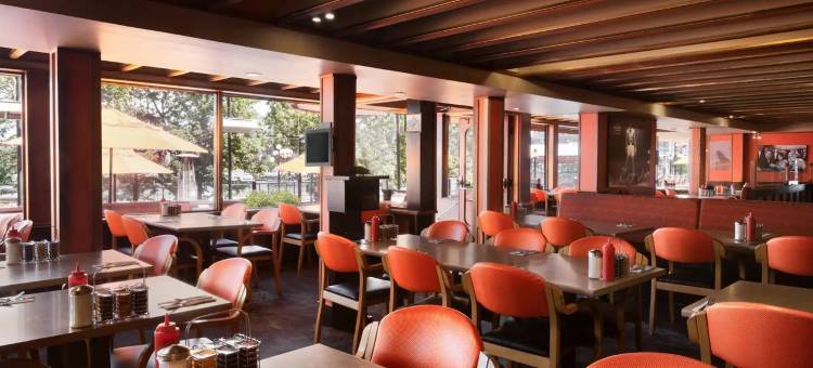 维多利亚海港戴斯酒店(Days Inn by Wyndham Victoria on the Harbour)图片