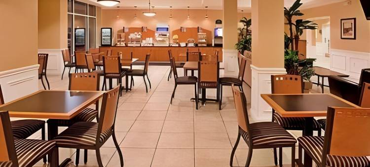 智选假日套房酒店威奇托机场 by IHG(Holiday Inn Express & Suites Wichita Airport by IHG)图片