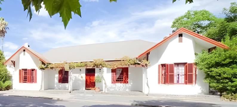 霍克密特古巴斯相逢吃饭睡觉酒店(GuBas de Hoek Meet Eat Sleep)图片