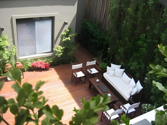 乐伽杜米提可酒店