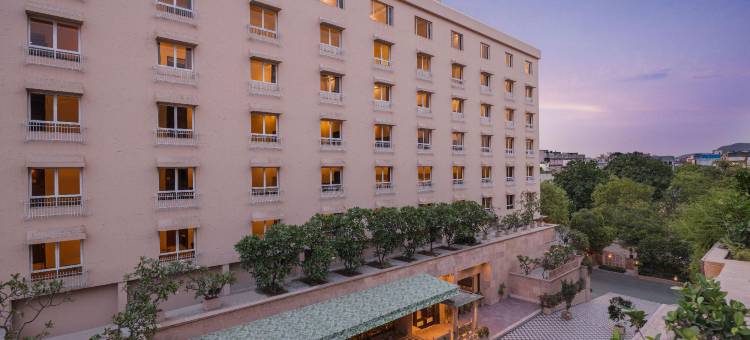 V Sarovar Portico MI Road Jaipur图片