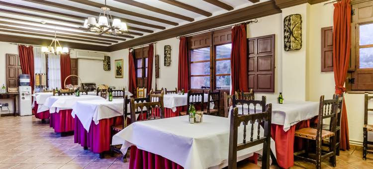 阿巴拉钦酒店(Hotel Albarracín)图片