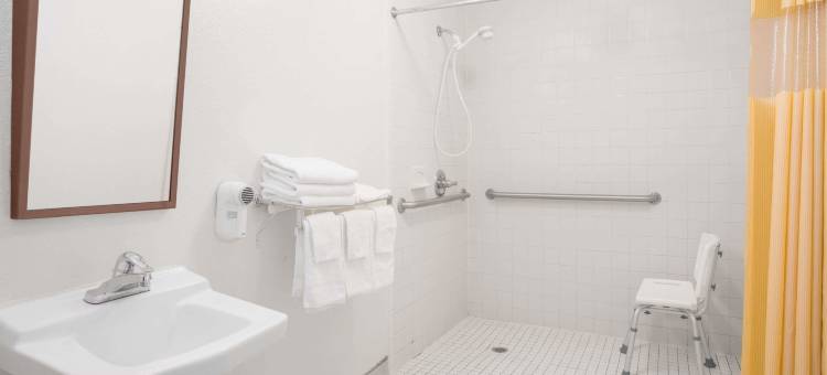 米利奇维尔戴斯酒店(Days Inn by Wyndham Milledgeville)图片