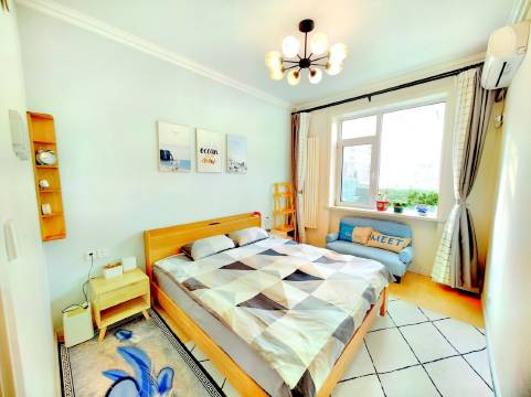 青岚少阁主公寓(贵州路分店)