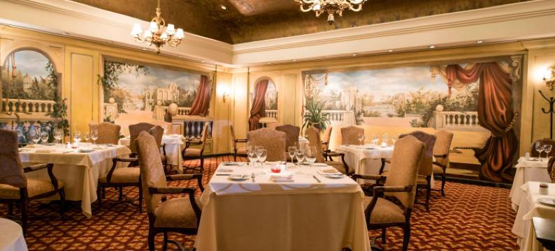 皮拉尔喜来登酒店及会议中心(Sheraton Pilar Hotel & Convention Center)图片