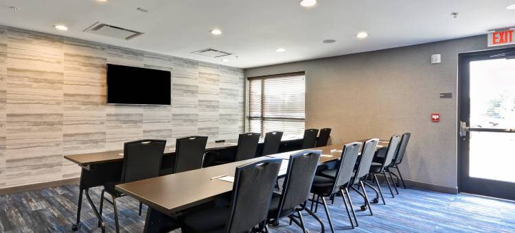 克林伯利南不伦瑞克TownePlace Suites酒店(TownePlace Suites Cranbury South Brunswick)图片