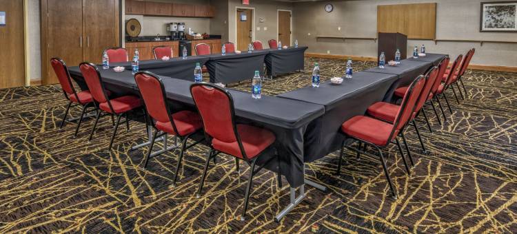 希尔顿欢朋酒店-夏洛特马修斯(Hampton Inn Charlotte/Matthews)图片