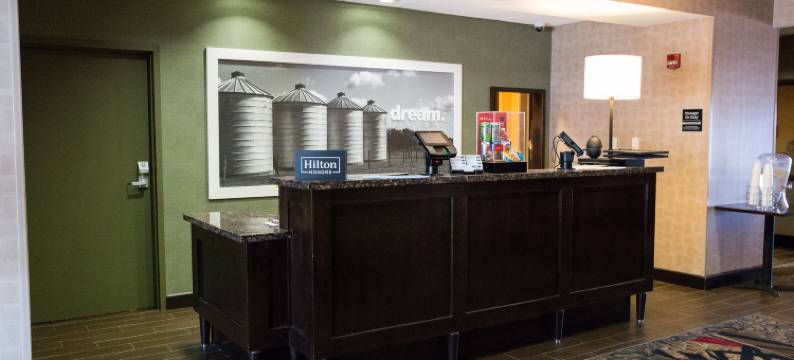 俾斯麦西北欢朋酒店(Hampton Inn & Suites Bismarck/Northwest)图片