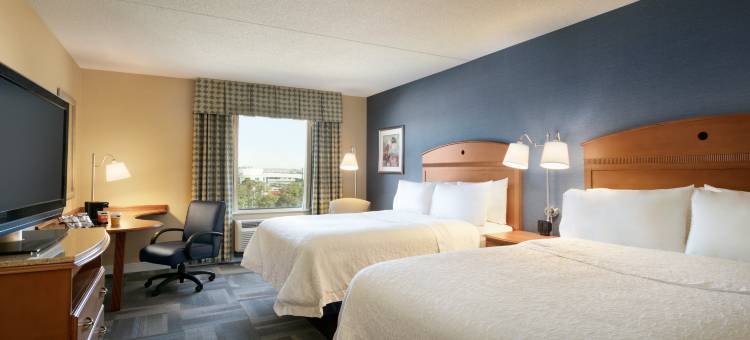 纽约拉瓜迪亚机场希尔顿欢朋酒店(Hampton Inn New York - LaGuardia Airport)图片
