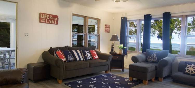 3Br Cabin on the Lake with Sandy Beach, Kayaks, Docks and Firepit图片