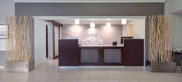 埃尔多拉多拉昆塔温德姆酒店(La Quinta Inn by Wyndham El Dorado)图片