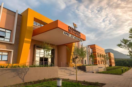 皮蒙特梅考特旅馆-塔巴马素特(Peermont Metcourt - Thaba Moshate)