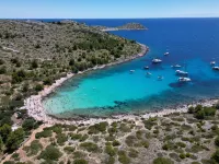 Shared condo by Zadar Oldtown and beach 400 m away - 2 Sao