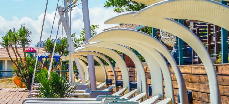 新月海滩酒店(The Crescent Beach Hotel)图片